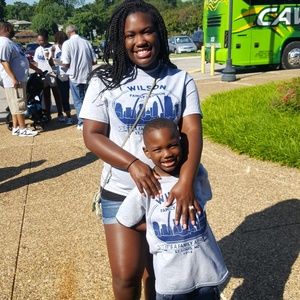 Meet your Posher, Cember